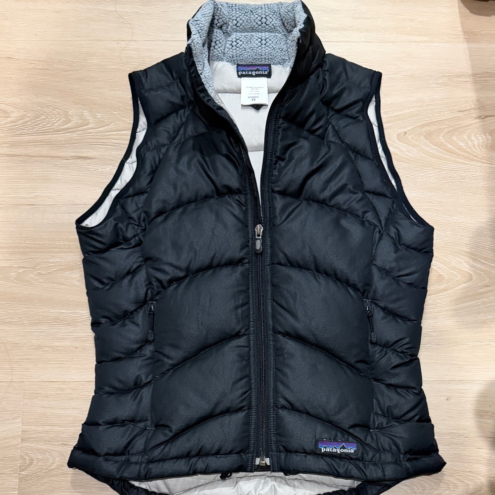 Patagonia Women's Black Quilted Vest
